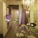 샐리 포트 시티 패드 아파트