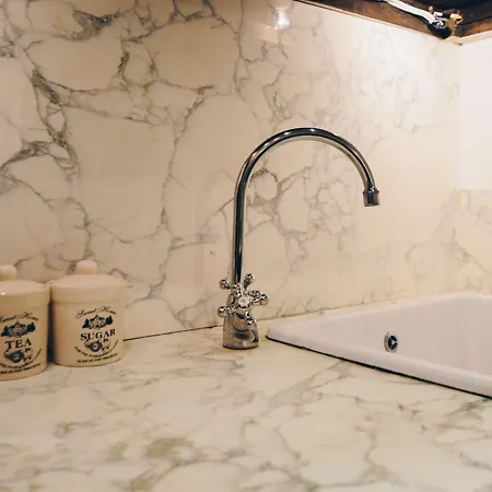 샐리 포트 시티 패드 *