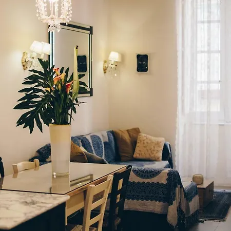 샐리 포트 시티 패드 아파트