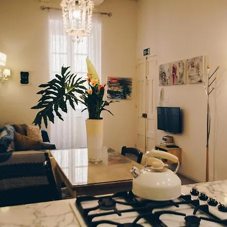 아파트 샐리 포트 시티 패드 *